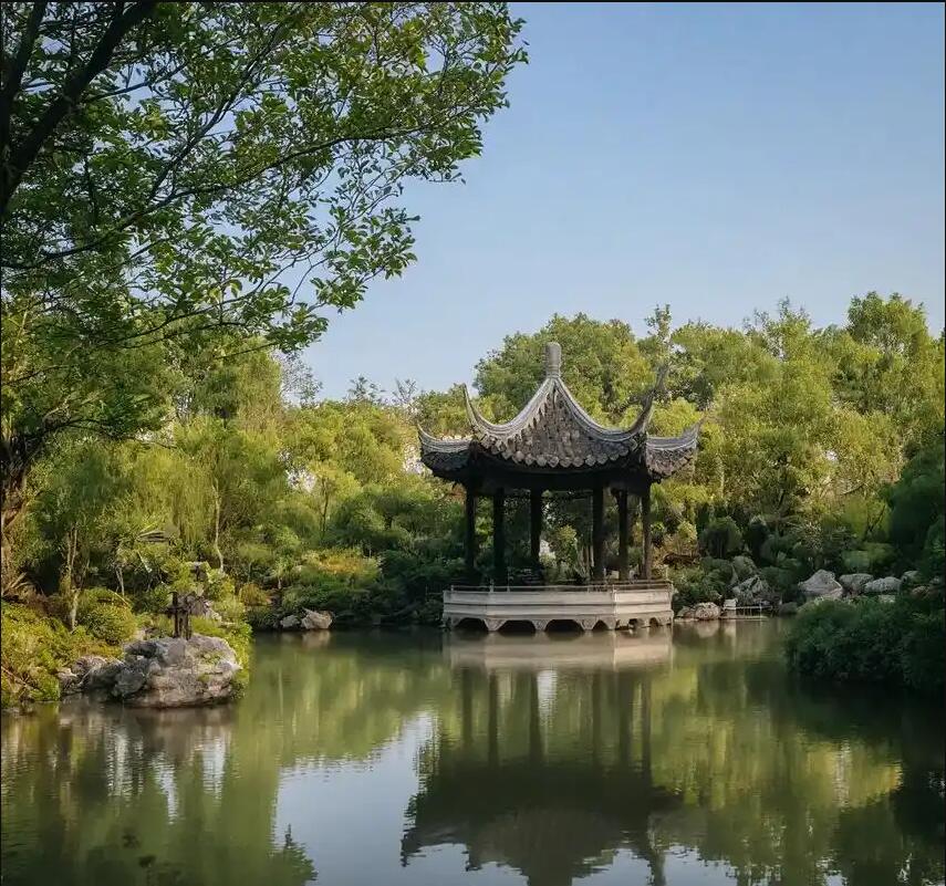 重庆怜梦餐饮有限公司